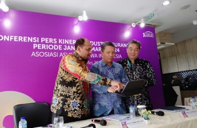 Ketua Dewan Pengurus AAJI, Budi Tampubolon. (Ist)