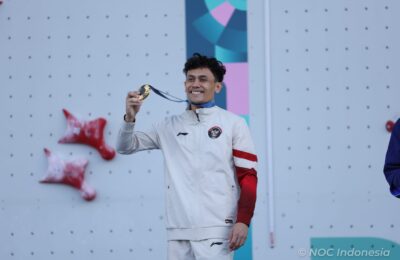 Atlet panjat tebing Veddriq Leonardo yang berhasil mengalahkan Wu Peng di Le Borguet Climbing Venue, Paris, Prancis. (Ist)