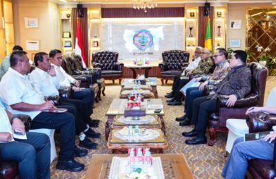 Erick saat bertemu Menteri Pertanian Andi Amran Sulaiman. (Ist)