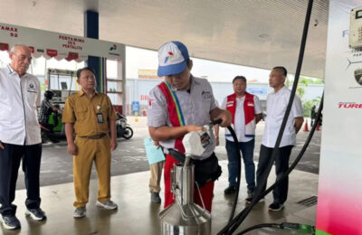 Pengecekan takaran dan kualitas BBM di SPBU Ketapang. (Ist)