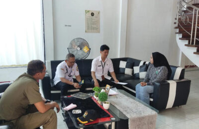 Tim Bapenda menyisir sejumlah tempat usaha yang masih terdapat tunggakan pajak daerah. (Ist)