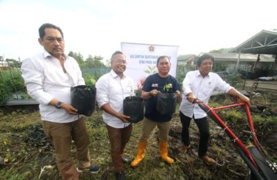 PWI Kalsel Luncurkan Kelompok Wartawan Menanam. (Ist)