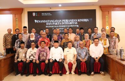Gubernur Kalsel minta Kepala SKPD tetap fokus bekerja. (Ist)