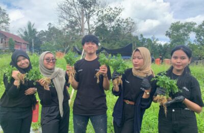 Dukung Akses Pendidikan Tinggi Bagi Putra-Putri Daerah Terbaik, PT Pertamina Hulu Indonesia Kembali Gulirkan Program Beasiswa Sobat Bumi Kalimantan. (Ist)