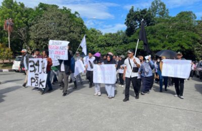 Ratusan Tenaga Harian Lepas (THL) di Kabupaten Penajam Paser Utara (PPU) kembali menyuarakan aspirasi. (Ist)