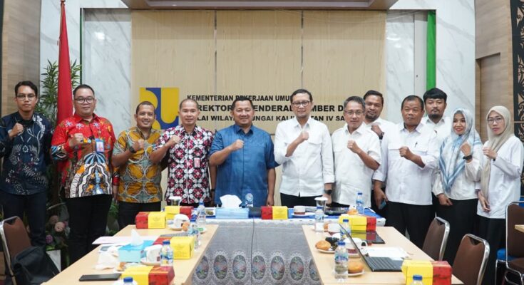 Audiensi bersama Kepala Balai Wilayah Sungai (BWS) Kalimantan IV. (Ist)