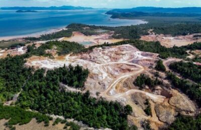Aktivitas pertambangan ilegal di Pulau Citlim, Kabupaten Karimun, Provinsi Kepulauan Riau. (Ist)